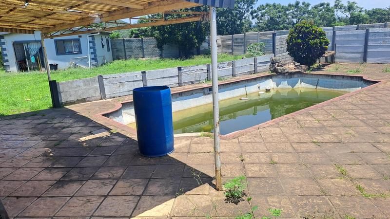 5 Bedroom Property for Sale in Sea View KwaZulu-Natal