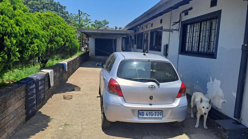 5 Bedroom Property for Sale in Sea View KwaZulu-Natal