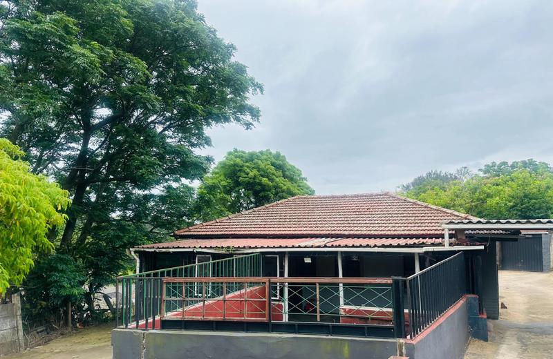 To Let 2 Bedroom Property for Rent in Montclair KwaZulu-Natal