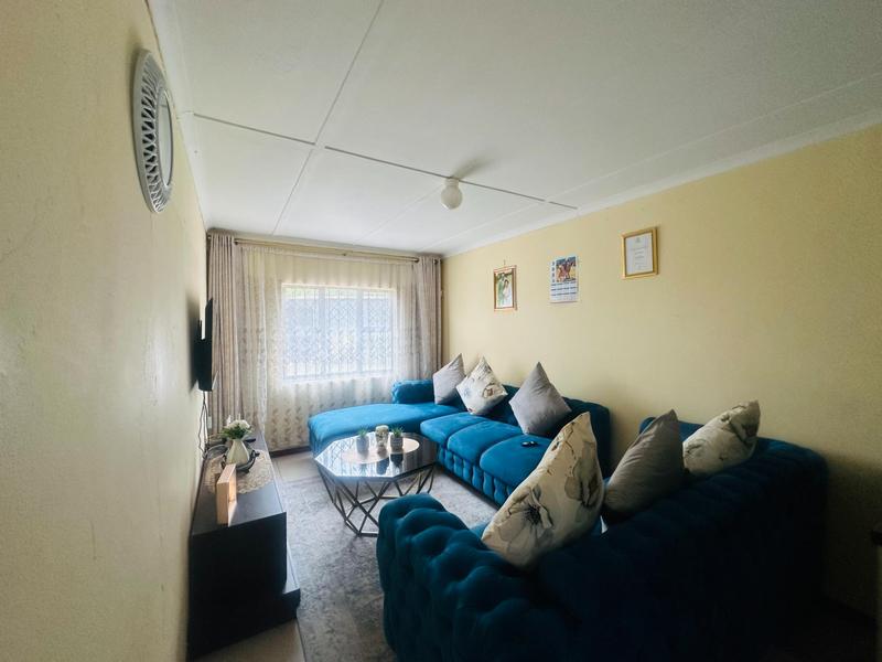 To Let 2 Bedroom Property for Rent in Montclair KwaZulu-Natal