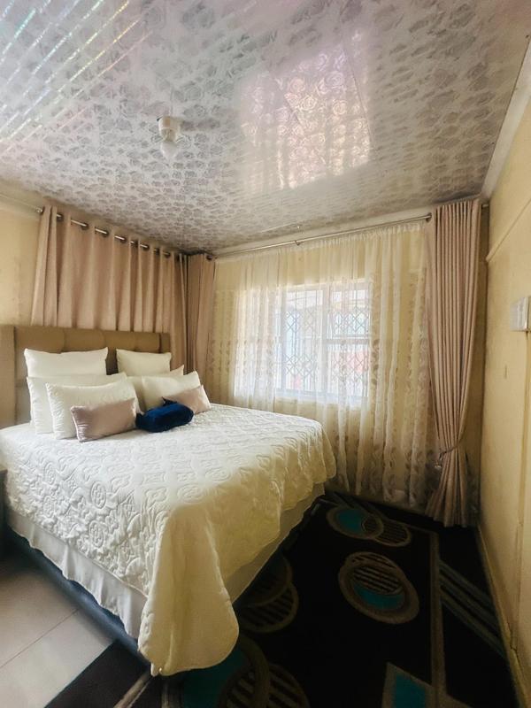 To Let 2 Bedroom Property for Rent in Montclair KwaZulu-Natal