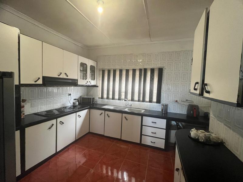 5 Bedroom Property for Sale in Shallcross KwaZulu-Natal