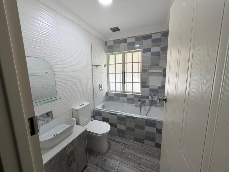 To Let 3 Bedroom Property for Rent in Sherwood KwaZulu-Natal