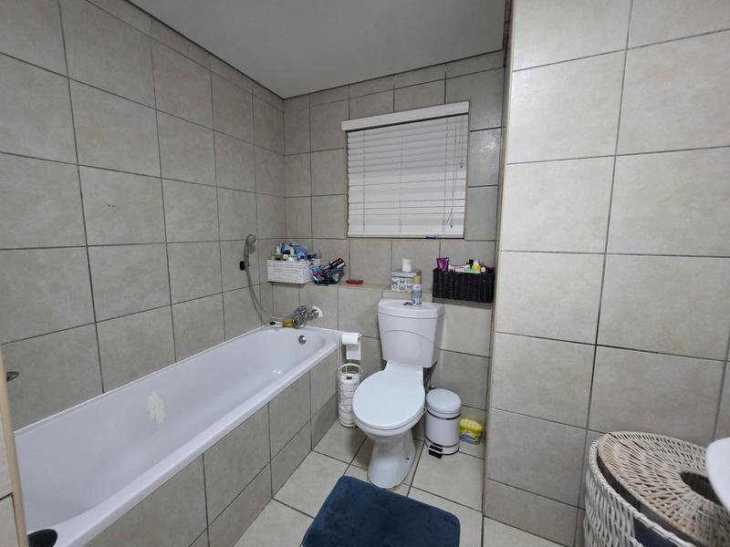 2 Bedroom Property for Sale in Umhlanga Ridge KwaZulu-Natal