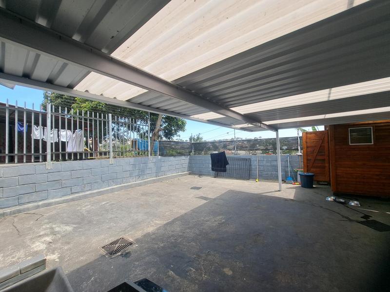 2 Bedroom Property for Sale in Caneside KwaZulu-Natal