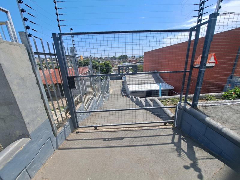 2 Bedroom Property for Sale in Caneside KwaZulu-Natal