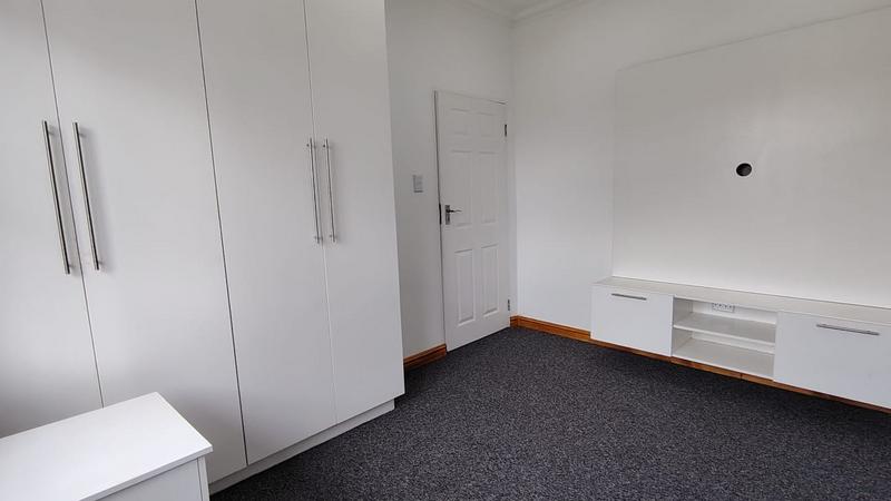 To Let 3 Bedroom Property for Rent in Malvern KwaZulu-Natal