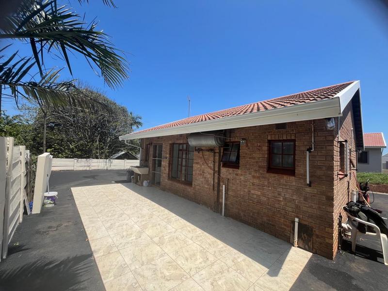 To Let 2 Bedroom Property for Rent in Malvern KwaZulu-Natal