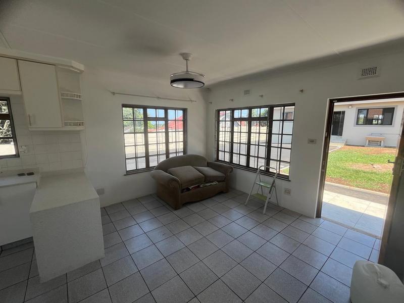 To Let 2 Bedroom Property for Rent in Malvern KwaZulu-Natal