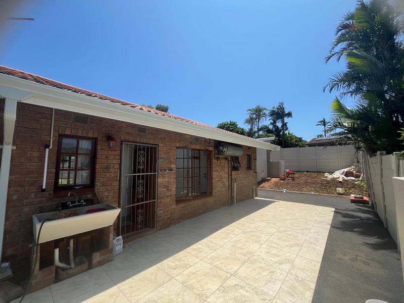 To Let 2 Bedroom Property for Rent in Malvern KwaZulu-Natal