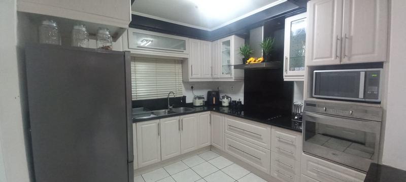 3 Bedroom Property for Sale in Crossmoor KwaZulu-Natal