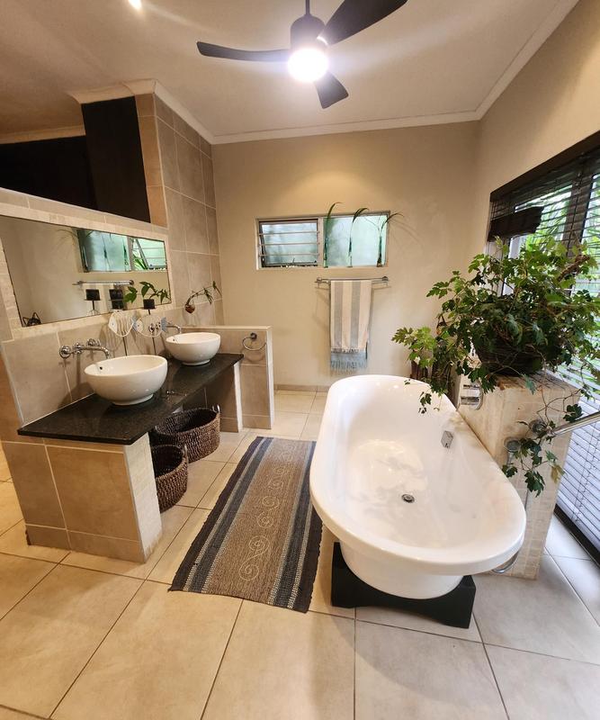 3 Bedroom Property for Sale in Salt Rock KwaZulu-Natal