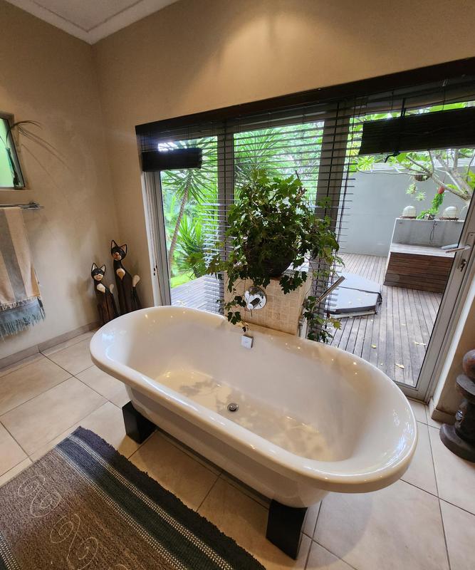 3 Bedroom Property for Sale in Salt Rock KwaZulu-Natal