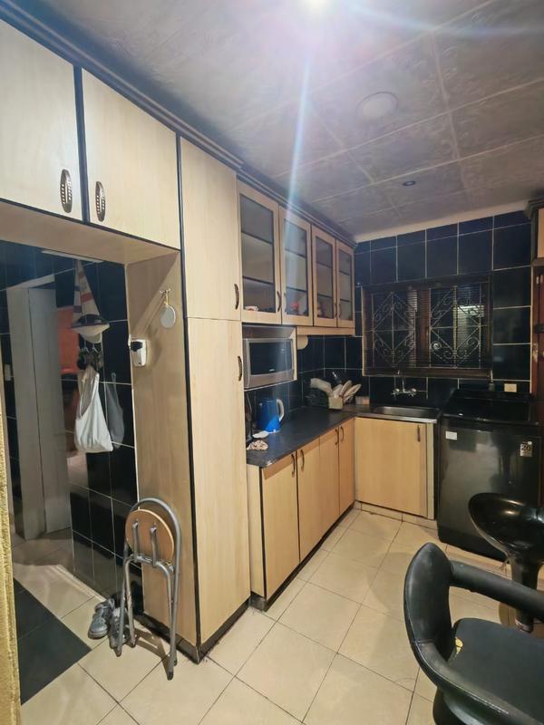 5 Bedroom Property for Sale in Brookdale KwaZulu-Natal