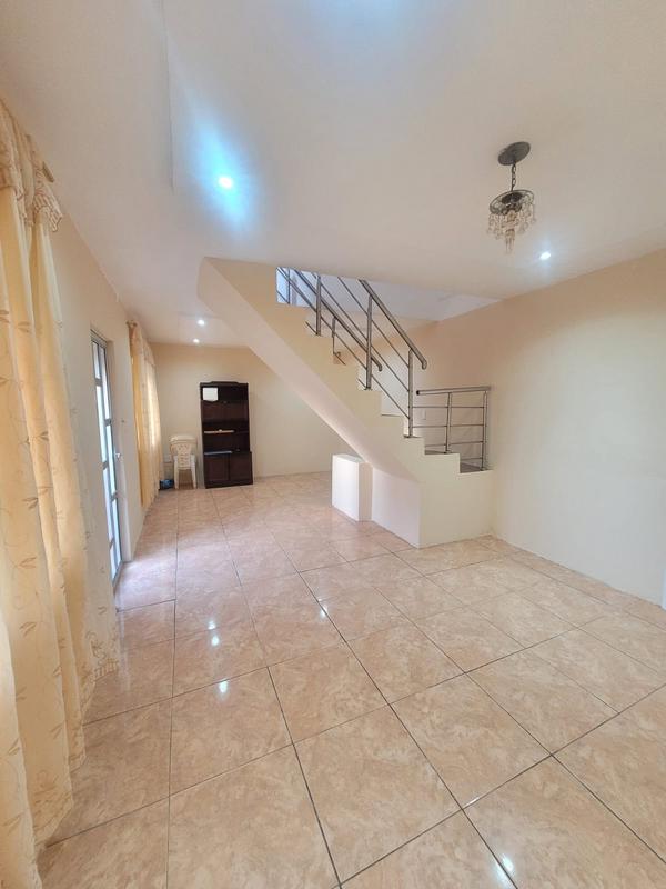 5 Bedroom Property for Sale in Brookdale KwaZulu-Natal