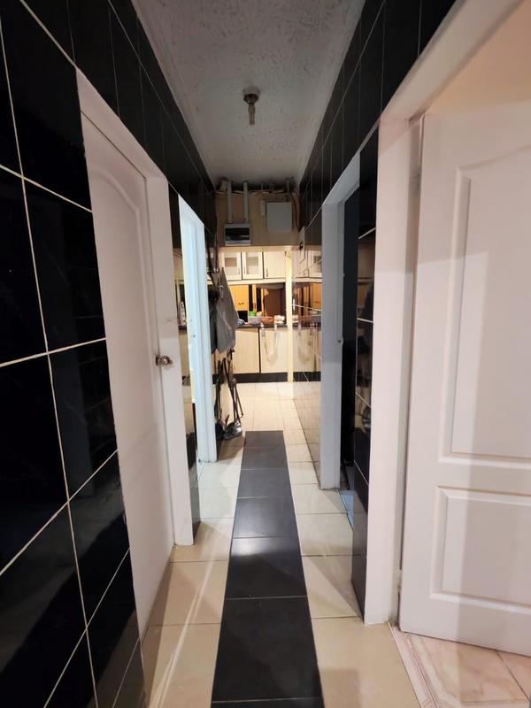 5 Bedroom Property for Sale in Brookdale KwaZulu-Natal