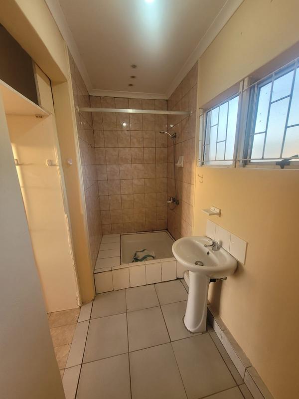 5 Bedroom Property for Sale in Brookdale KwaZulu-Natal