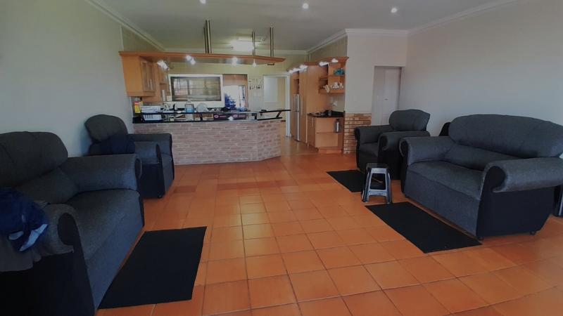 6 Bedroom Property for Sale in Shelly Beach KwaZulu-Natal