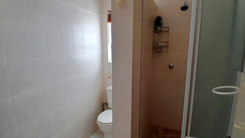 6 Bedroom Property for Sale in Shelly Beach KwaZulu-Natal