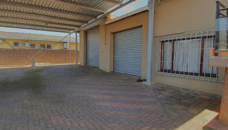 6 Bedroom Property for Sale in Shelly Beach KwaZulu-Natal