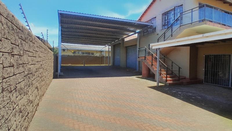 6 Bedroom Property for Sale in Shelly Beach KwaZulu-Natal