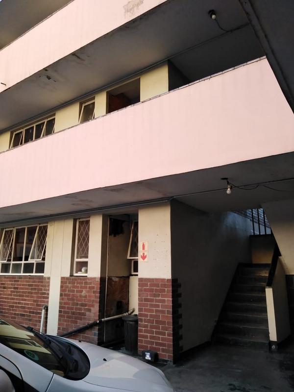 2 Bedroom Property for Sale in Pinetown KwaZulu-Natal