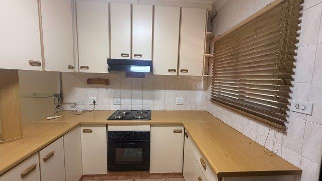 To Let 2 Bedroom Property for Rent in Escombe KwaZulu-Natal