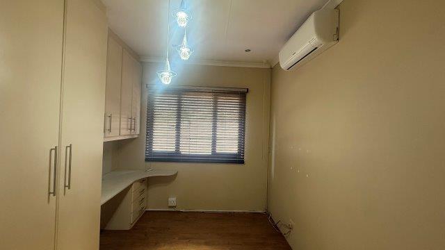 To Let 2 Bedroom Property for Rent in Escombe KwaZulu-Natal