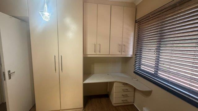 To Let 2 Bedroom Property for Rent in Escombe KwaZulu-Natal