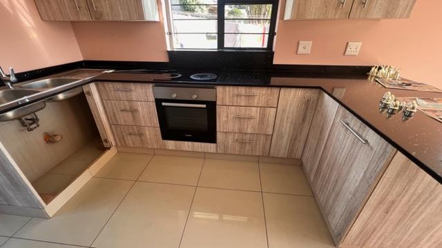 To Let 2 Bedroom Property for Rent in Pinetown KwaZulu-Natal