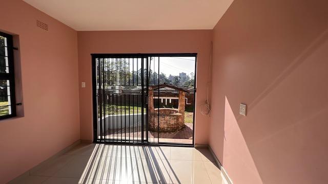 To Let 2 Bedroom Property for Rent in Pinetown KwaZulu-Natal