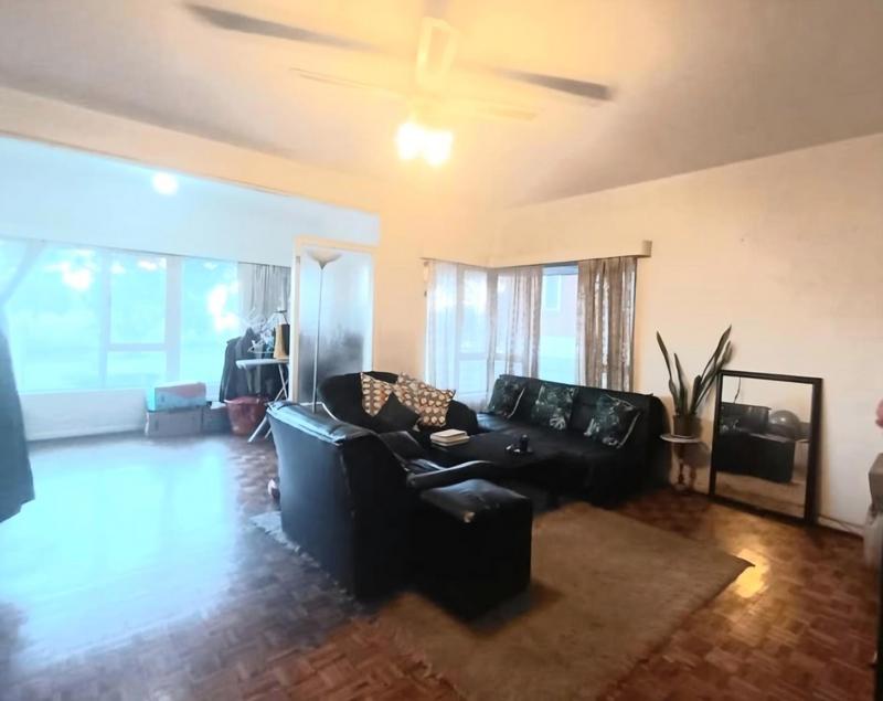 To Let 1 Bedroom Property for Rent in Esplanade KwaZulu-Natal