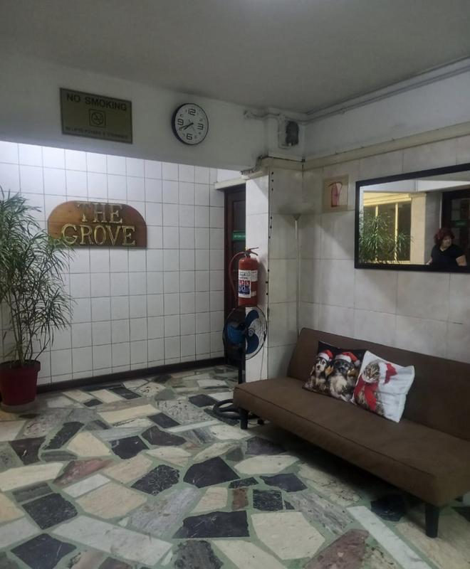 To Let 1 Bedroom Property for Rent in Esplanade KwaZulu-Natal