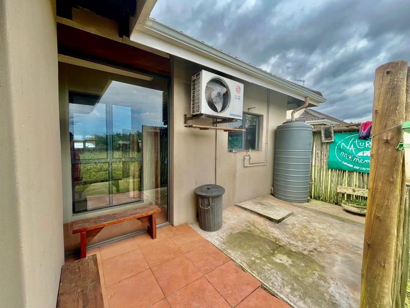 To Let 2 Bedroom Property for Rent in Zini River Estate KwaZulu-Natal