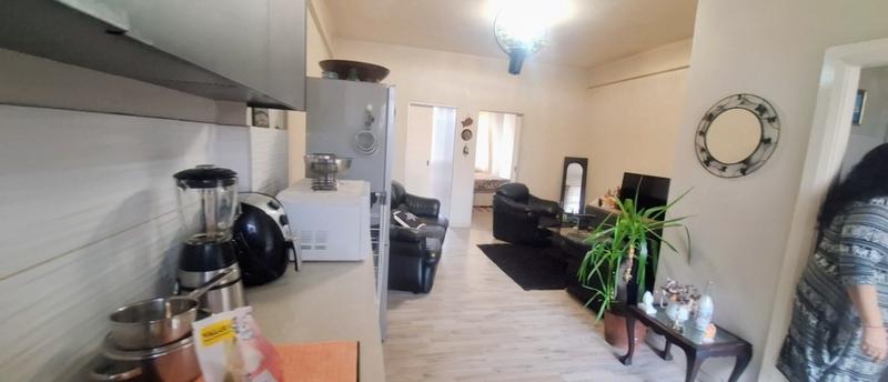 1 Bedroom Property for Sale in Esplanade KwaZulu-Natal