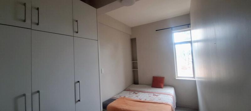 1 Bedroom Property for Sale in Esplanade KwaZulu-Natal