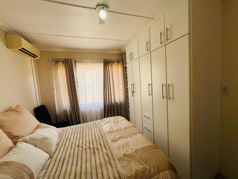 4 Bedroom Property for Sale in Avoca KwaZulu-Natal