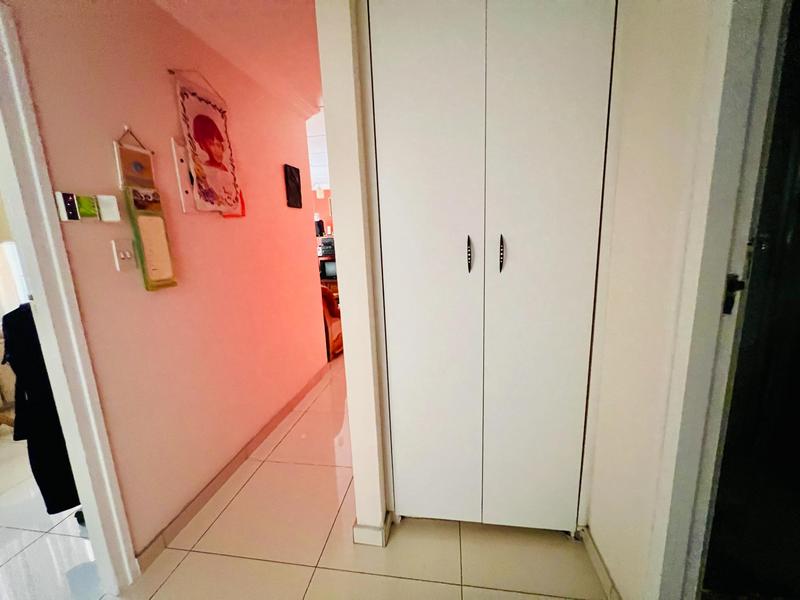 4 Bedroom Property for Sale in Avoca KwaZulu-Natal