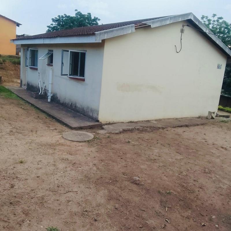 2 Bedroom Property for Sale in Umlazi KwaZulu-Natal