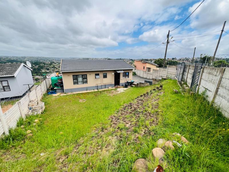 3 Bedroom Property for Sale in Umlazi KwaZulu-Natal