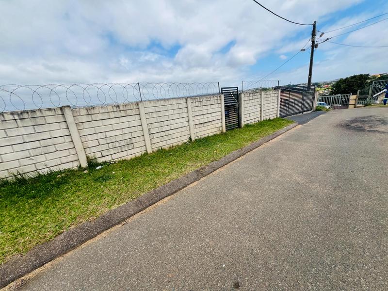 3 Bedroom Property for Sale in Umlazi KwaZulu-Natal