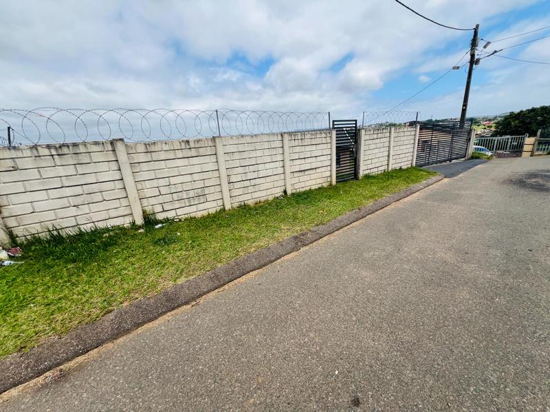 3 Bedroom Property for Sale in Umlazi KwaZulu-Natal