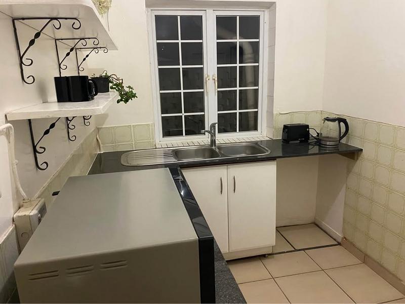 To Let 1 Bedroom Property for Rent in Dawncliffe KwaZulu-Natal