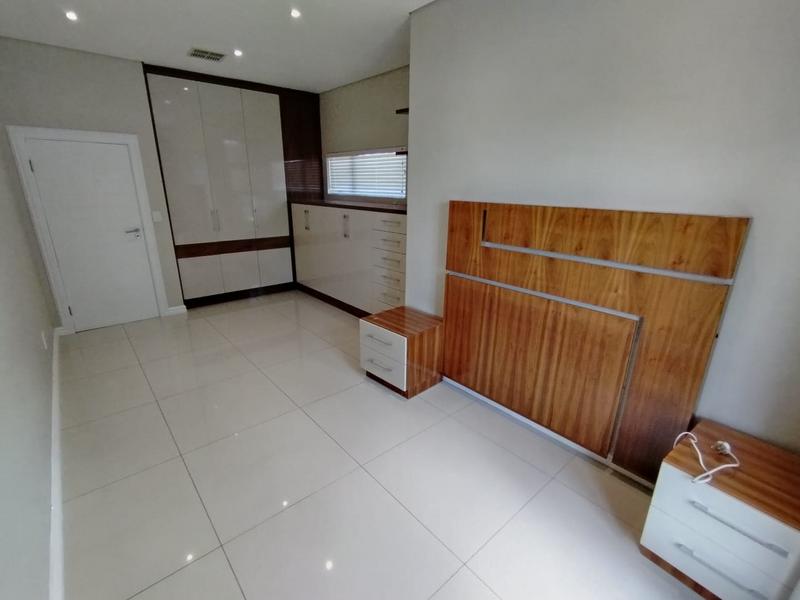 3 Bedroom Property for Sale in Izinga KwaZulu-Natal