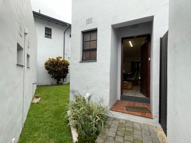 2 Bedroom Property for Sale in Umhlanga KwaZulu-Natal