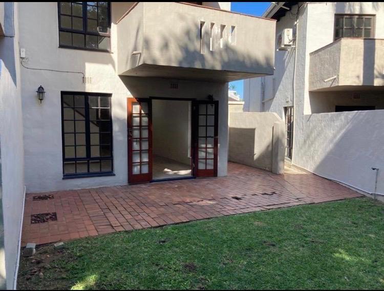2 Bedroom Property for Sale in Umhlanga KwaZulu-Natal