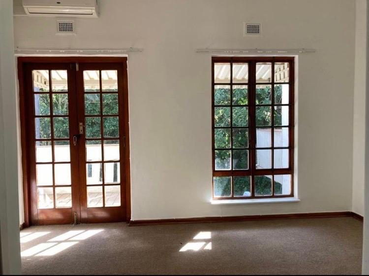 2 Bedroom Property for Sale in Umhlanga KwaZulu-Natal