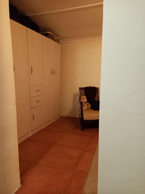 To Let 1 Bedroom Property for Rent in Glen Ashley KwaZulu-Natal