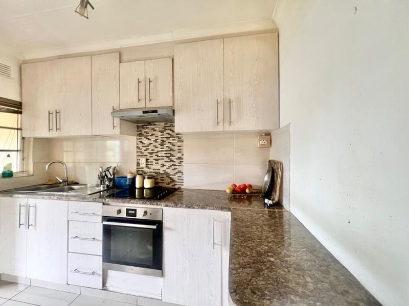 3 Bedroom Property for Sale in Lincoln Meade KwaZulu-Natal