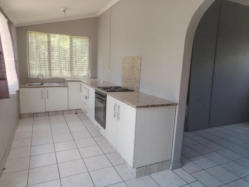 1 Bedroom Property for Sale in Manors KwaZulu-Natal